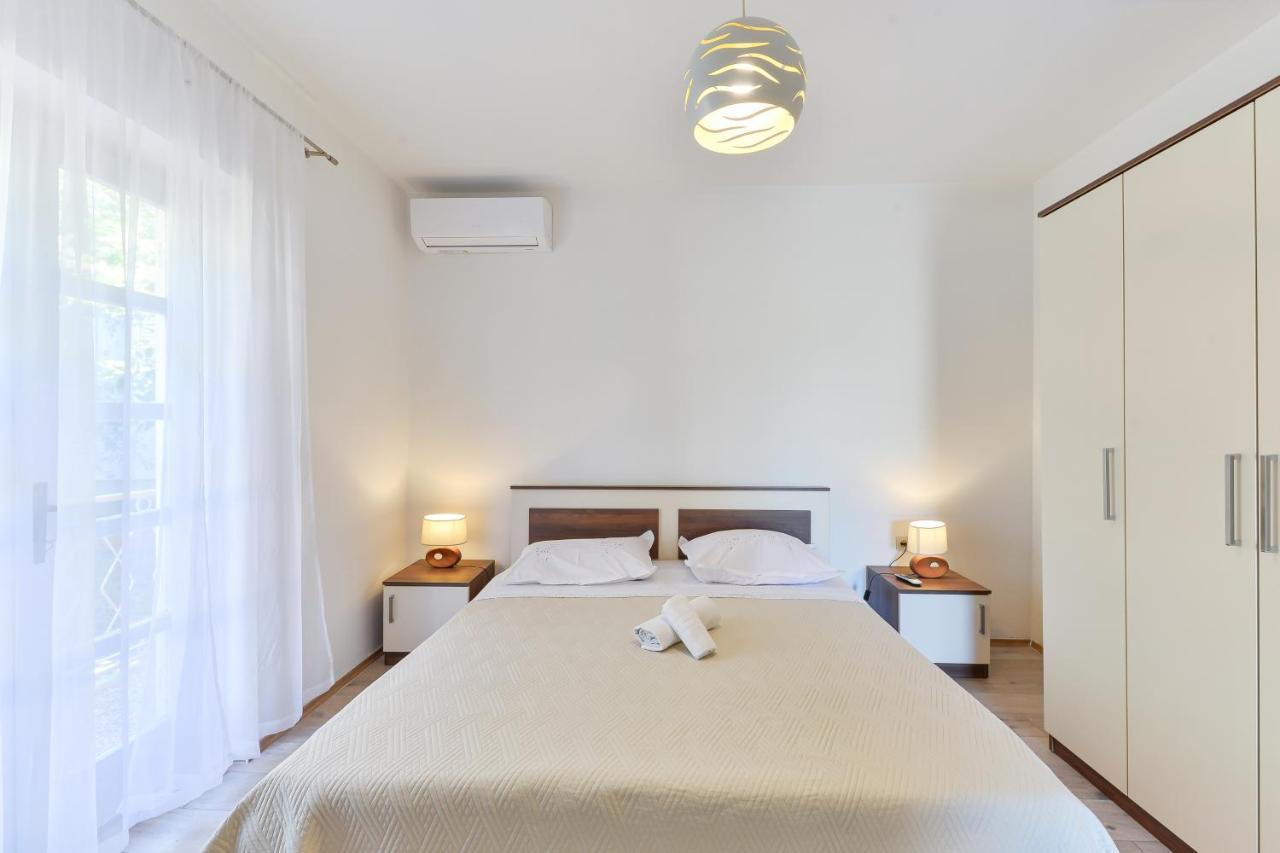 Apartments With A Parking Space Bibinje, Zadar - 12270 ภายนอก รูปภาพ